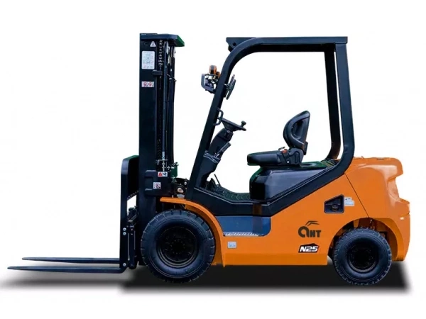 Вилочный погрузчик ANT FD18T-N